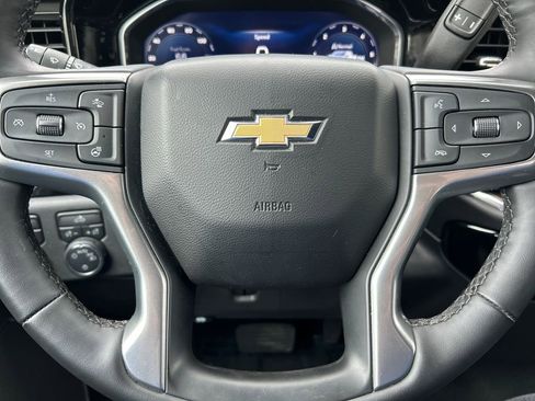 Used 2024 Chevrolet Silverado 1500 LT AWD/4WD image 10