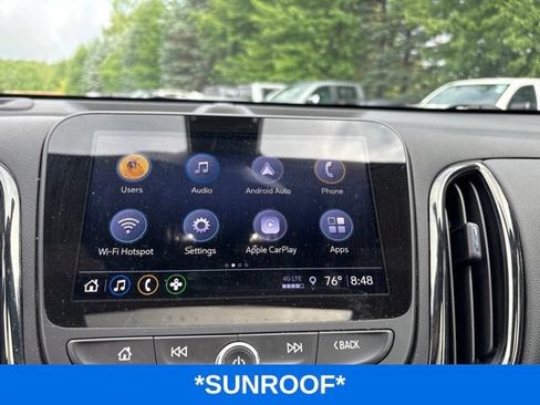 Used 2023 Chevrolet Equinox RS w/ RS Leather Package AWD/4WD image 9