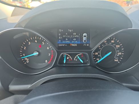 Used 2018 Ford Escape SEL w/ Ford Safe & Smart Package AWD/4WD image 18