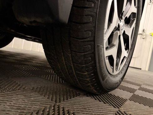 Used 2020 Subaru Forester Premium image 21