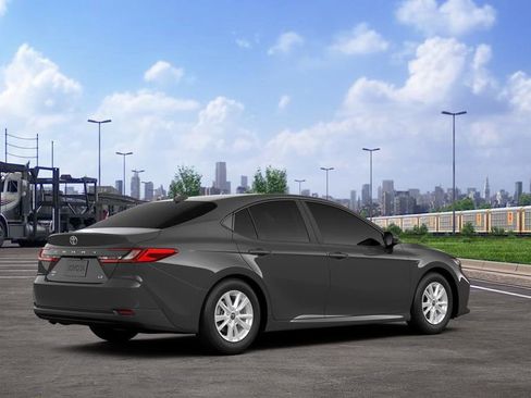 New 2026 Toyota Camry LE AWD/4WD image 10