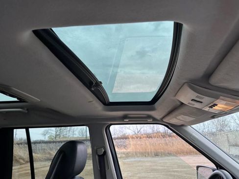 Used 2005 Land Rover LR3 SE image 12