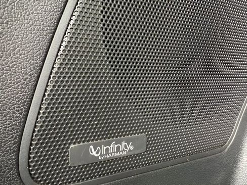 Used 2019 Hyundai Santa Fe AWD image 19