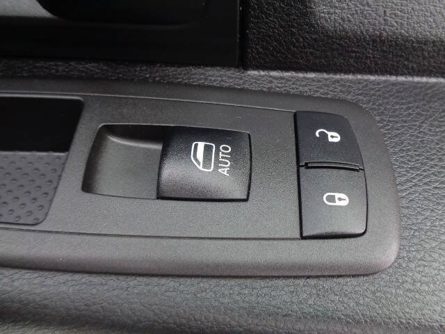 Used 2022 RAM 2500 Tradesman AWD/4WD image 24
