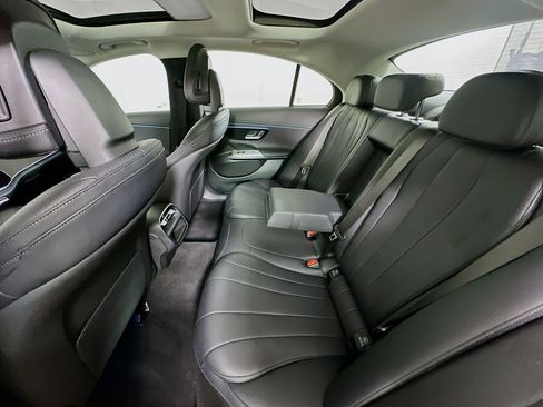 Used 2025 Mercedes-Benz E 350 E 350 image 28