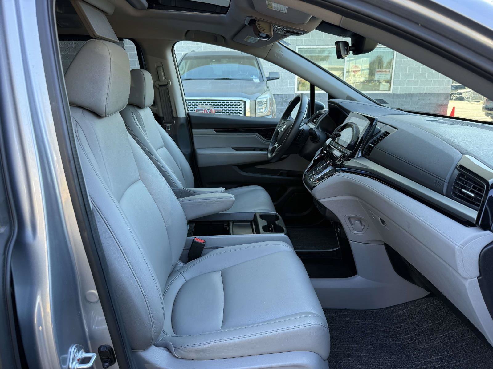 Certified 2024 Honda Odyssey Touring image 14