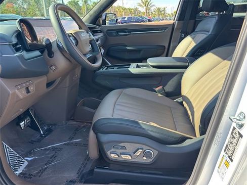 New 2026 Kia EV9 GT-Line image 5