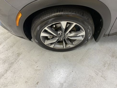 Used 2025 INFINITI QX60 Luxe image 11