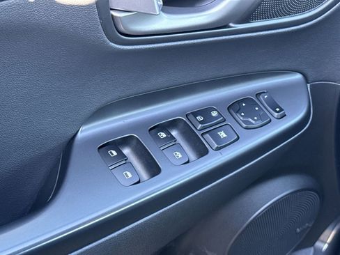 Used 2018 Hyundai Kona Ultimate AWD/4WD image 15