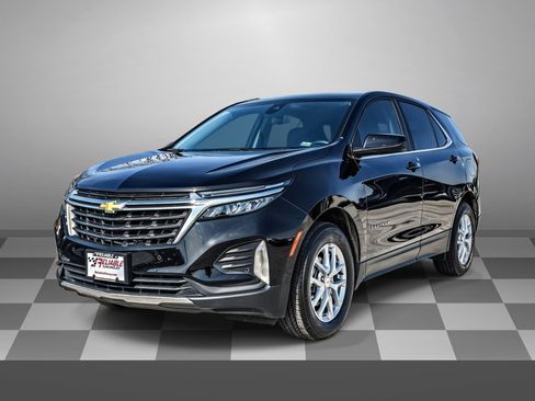 Certified 2024 Chevrolet Equinox LT image 3