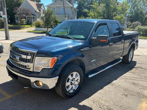 Used 2014 Ford F150 XLT w/ Equipment Group 302A Luxury AWD/4WD image 8
