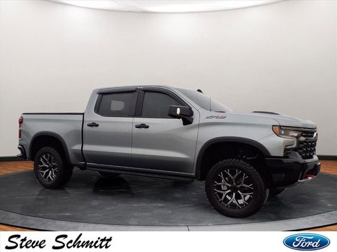 Used 2023 Chevrolet Silverado 1500 ZR2 w/ Technology Package image 36