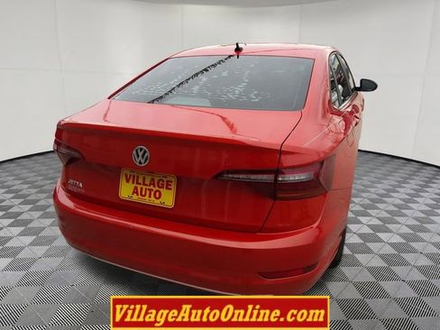 Used 2019 Volkswagen Jetta S w/ Driver Assistance Package image 12