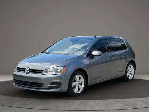 Used 2017 Volkswagen Golf Wolfsburg Edition FWD image 7