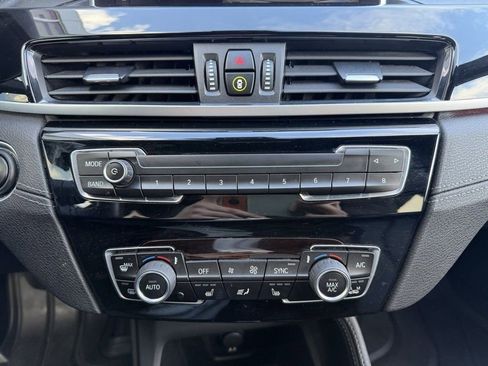 Used 2020 BMW X1 xDrive28i AWD/4WD image 25