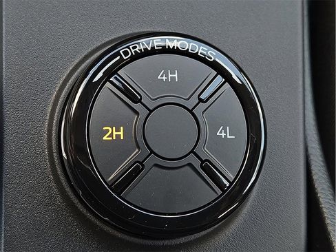 New 2025 Ford Ranger XLT w/ Equipment Group 301A High image 14