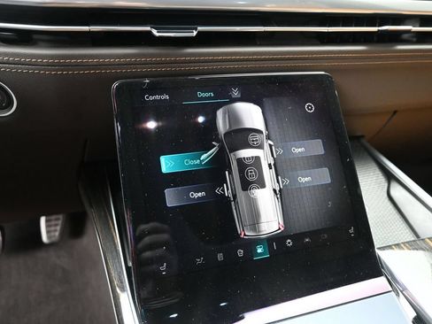 Certified 2025 Cadillac Escalade Premium Luxury w/ Touring Package AWD/4WD image 11