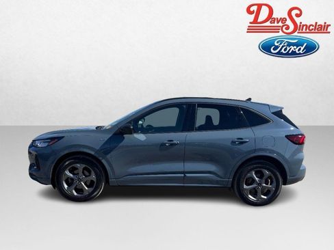 Used 2023 Ford Escape ST-Line w/ Tech Pack #1 image 10