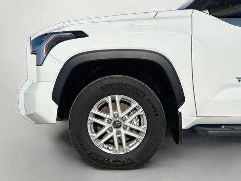 Used 2024 Toyota Tundra SR5 AWD/4WD image 30