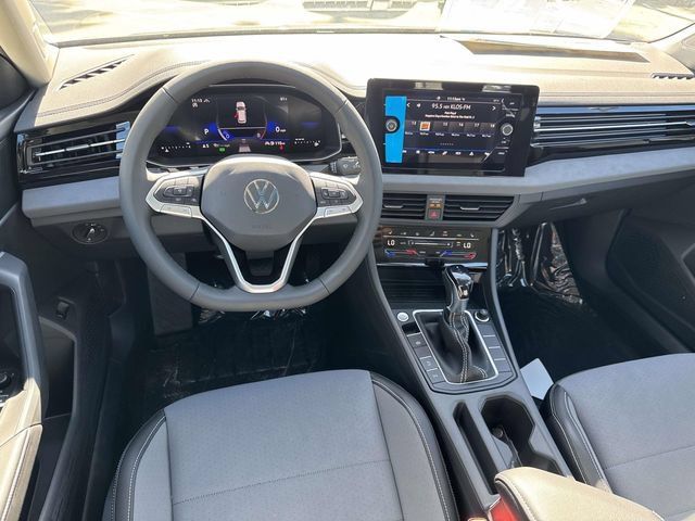 New 2026 Volkswagen Jetta SE FWD image 7