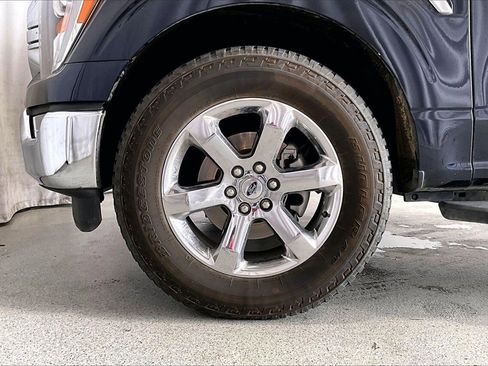 Used 2022 Ford F150 XLT w/ Equipment Group 302A High image 6