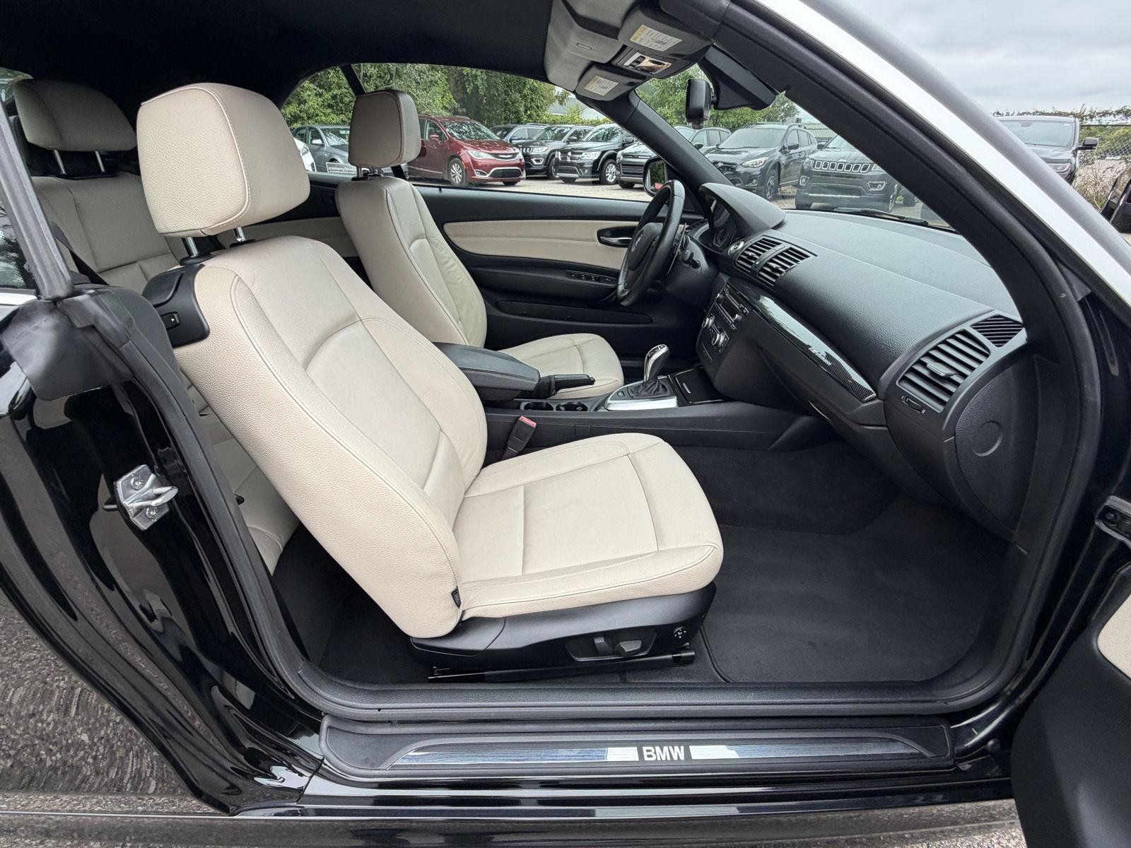 Used 2013 BMW 135i Convertible RWD image 22