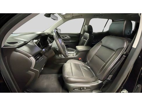 Used 2018 Chevrolet Traverse LT image 10