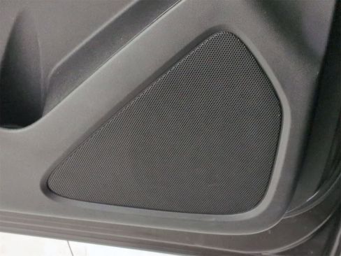 Used 2020 Chevrolet Equinox LT image 28