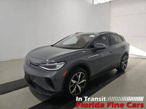 Used 2023 Volkswagen ID.4 Pro S image 2