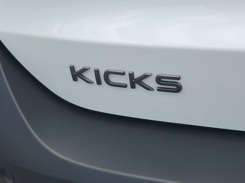 New 2026 Nissan Kicks SV FWD image 7