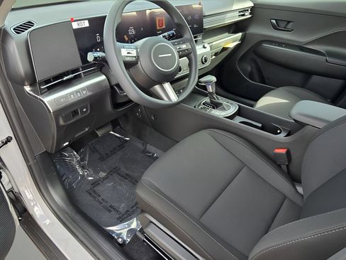 New 2026 Hyundai Kona SE AWD/4WD image 25