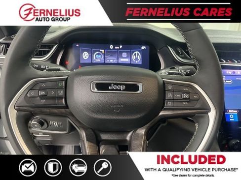 Used 2024 Jeep Grand Cherokee L Limited AWD/4WD image 49