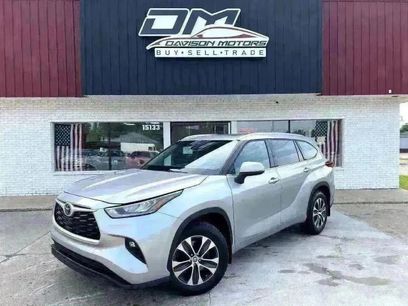 Used 2021 Toyota Highlander XLE