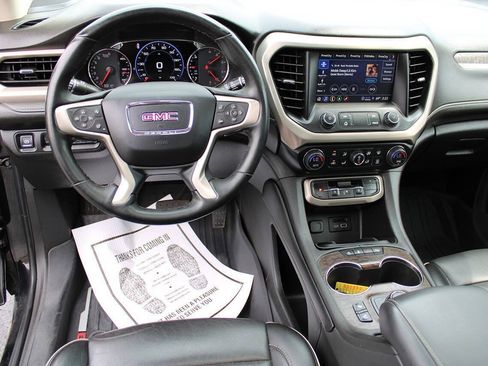 Used 2023 GMC Acadia Denali w/ Denali Ultimate Package AWD/4WD image 15