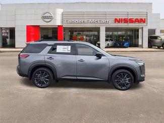 New 2026 Nissan Pathfinder SL w/ SL Premium Package FWD video 2