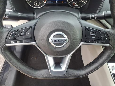 Used 2022 Nissan Altima 2.5 SV image 30