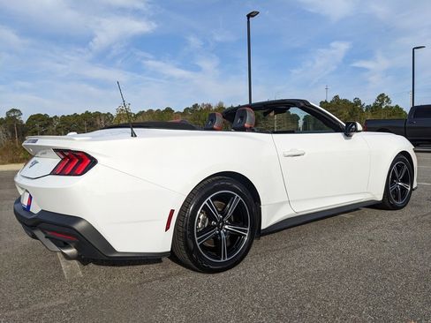 Used 2024 Ford Mustang Premium image 24