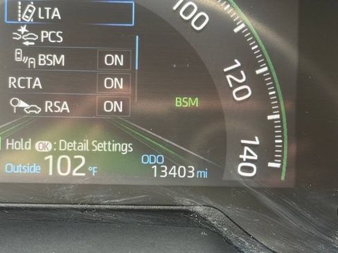 Certified 2025 Toyota RAV4 XLE AWD/4WD image 22