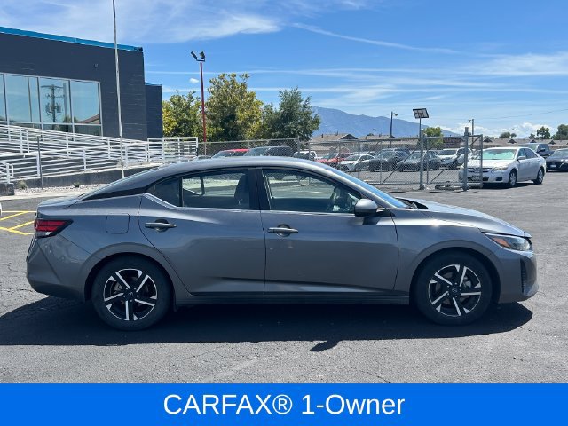Used 2024 Nissan Sentra SV FWD image 2