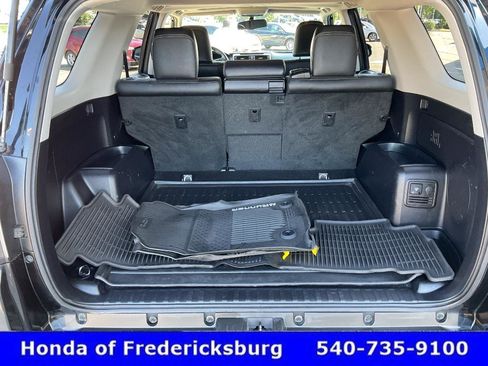 Used 2018 Toyota 4Runner Limited AWD/4WD image 19