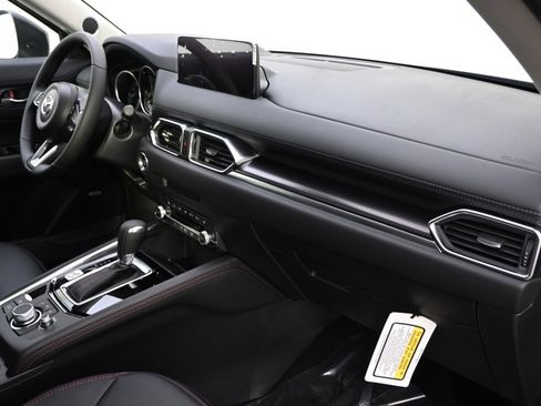 New 2025 MAZDA CX-5 Carbon Edition image 15