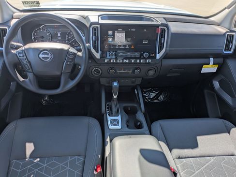 New 2026 Nissan Frontier SV w/ Tow Package image 9