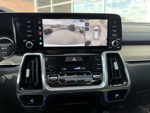 Used 2023 Kia Sorento SX Prestige AWD/4WD image 19