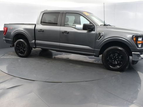 Certified 2023 Ford F150 XLT image 3