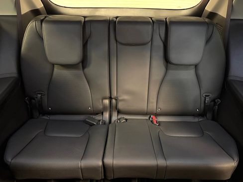 Used 2025 Kia Carnival SX Prestige FWD image 26