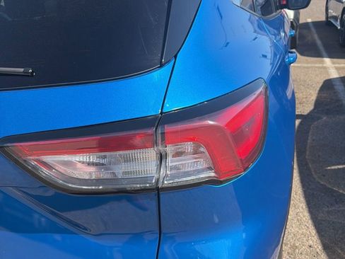 Used 2020 Ford Escape SEL FWD image 10