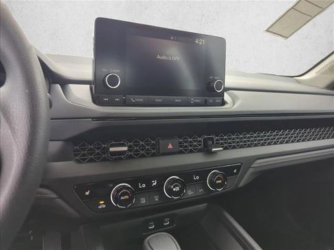 Used 2024 Honda Accord EX image 14
