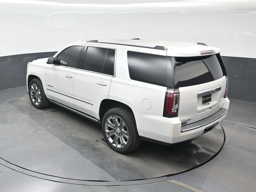Used 2016 GMC Yukon Denali w/ Open Road Package AWD/4WD image 19