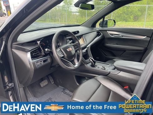 Used 2024 Cadillac XT6 Luxury w/ LPO, Floor Liner Package AWD/4WD image 11