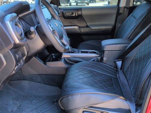 Used 2023 Toyota Tacoma SR5 image 19